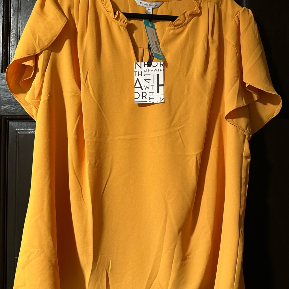 41 Hawthorn Tiffany Tulip Sleeve Blouse